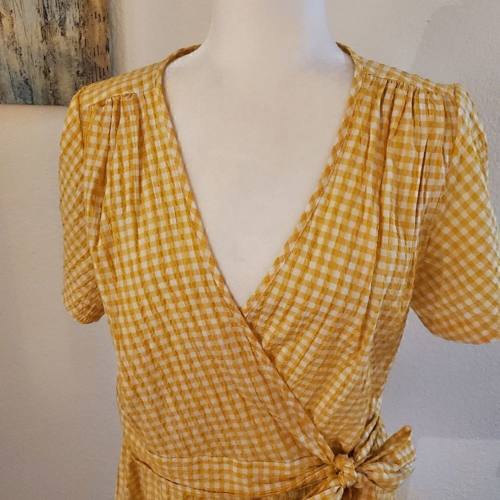 Max Studio Yellow Checker wrap blouse L - Picture 11 of 14